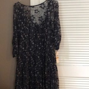 Women’s S.L Fashions blue floral lace dress.